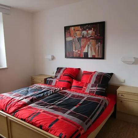 Ferienwohnung *
